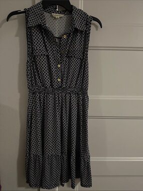 Indigo Rose Black & White Sleeveless Shirt Dress